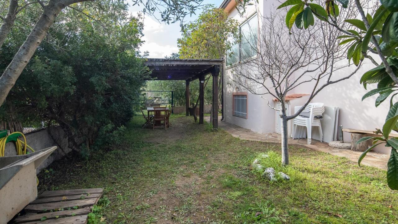 Welcomely - A Due Passi Dal Mare Lägenhet Budoni Exteriör bild